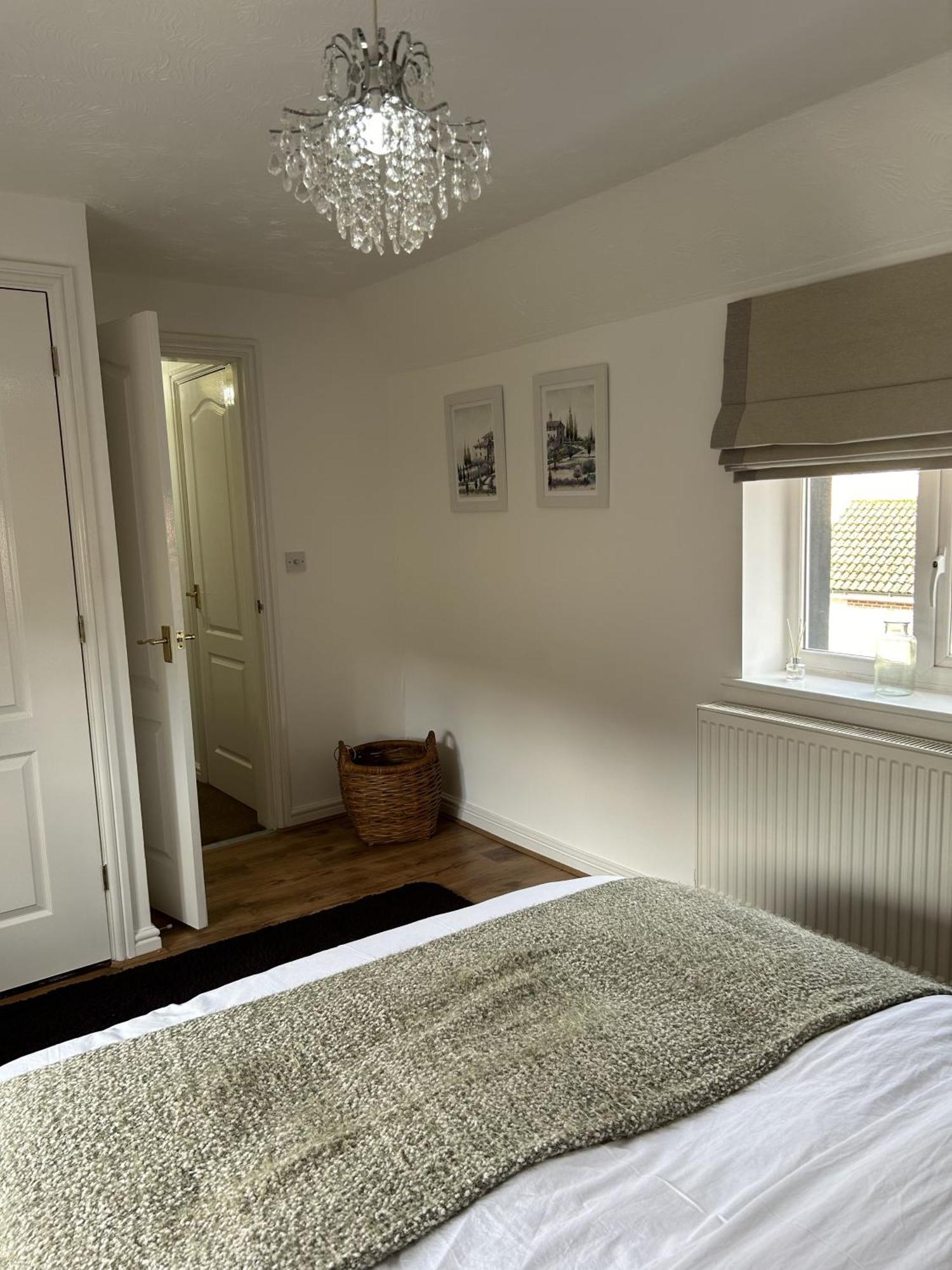 Stylish House Centrally Located Holiday home